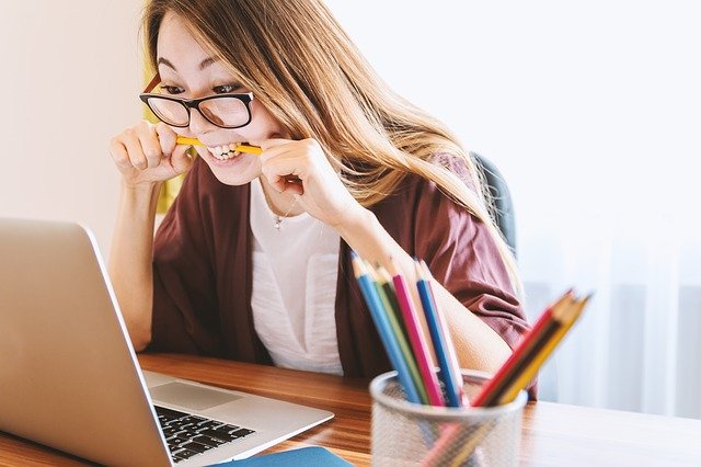Internetowe konkursy – jak brać w nich udział i wygrywać?