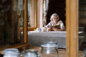 ile lat trzeba być małżeństwem aby dostać emeryturę po mężu