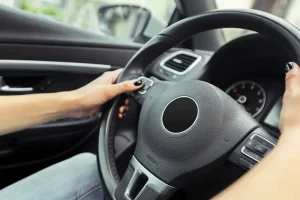 Naprawa i wymiana końcówki drążka kierowniczego
